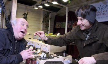 Basil & Barbarea auf dem Altstadt-Weihnachtsmarkt, Lüdenscheid. Photo: ⓒ Salzmann